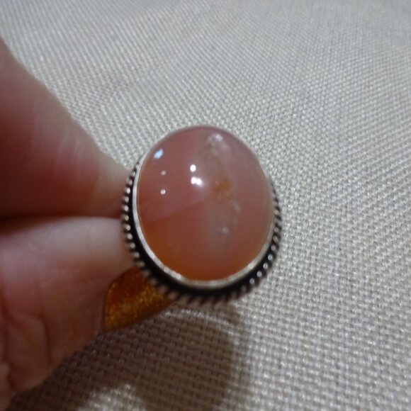 Beautiful PALE PINK GEODE AGATE Handmade Sterling 925 Ring Size 7.25 #605C - Picture 2 of 3